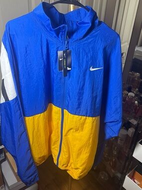 Nike Blue and Yellow Colorblock Windbreaker Jacket